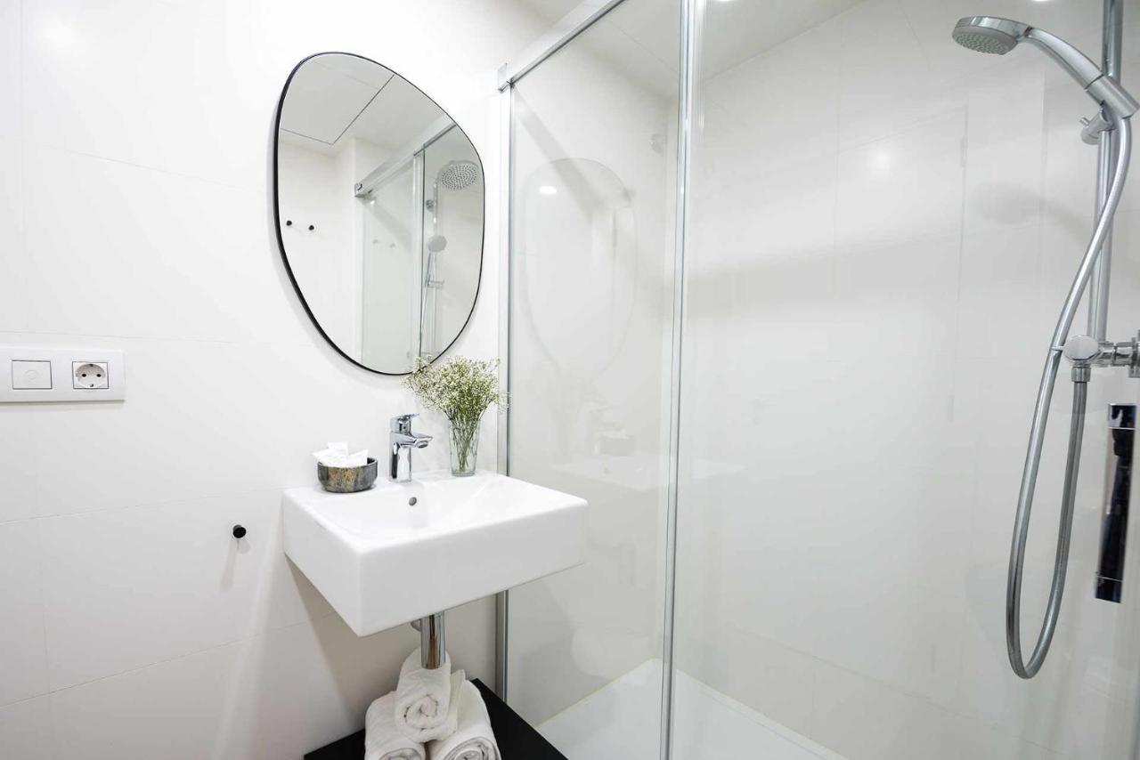 Apartamento Bguest Con Terraza Alicante Bagian luar foto
